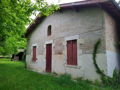 Vente Maison ancienne avec grand jardin à BELIN BELIET (FRANCE)